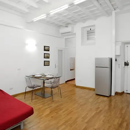 Babuino Flat דירה